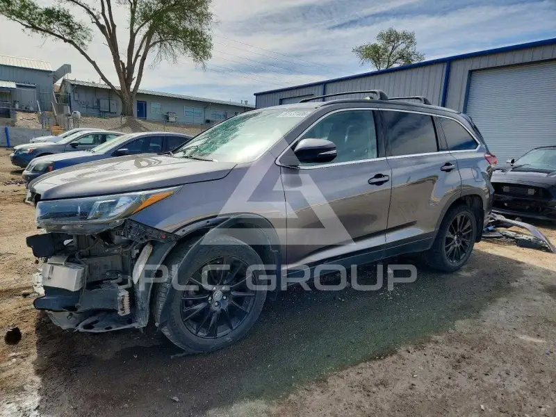 2019 Toyota Highlander фото