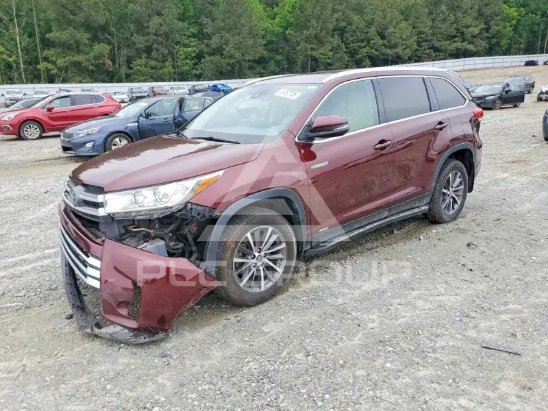 2019 Toyota Highlander фото