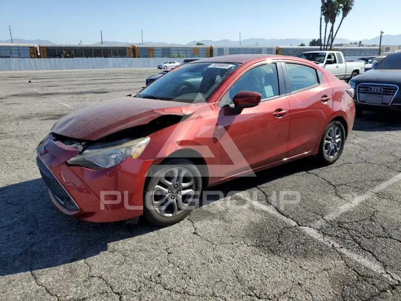 2019 Toyota YARIS фото