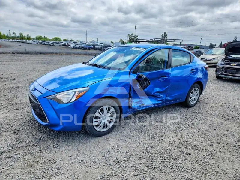 2019 Toyota YARIS фото