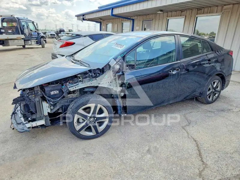 2019 Toyota PRIUS photo
