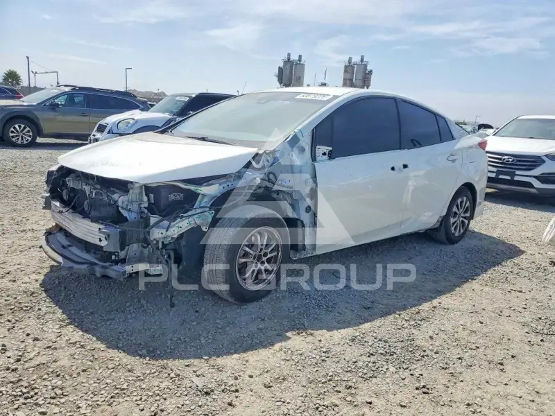 2019 Toyota PRIUS фото