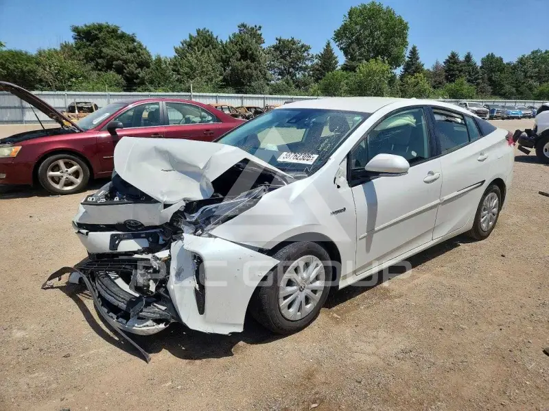 2019 Toyota PRIUS photo