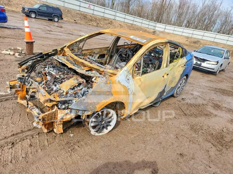 2019 Toyota PRIUS photo