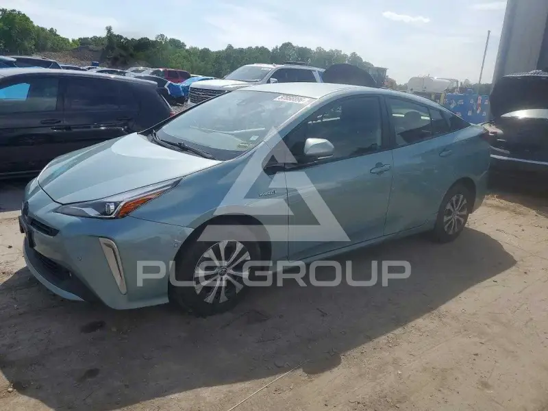 2019 Toyota PRIUS photo