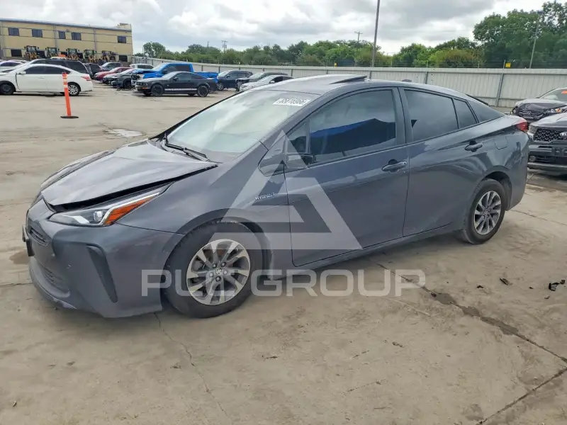 2019 Toyota PRIUS photo