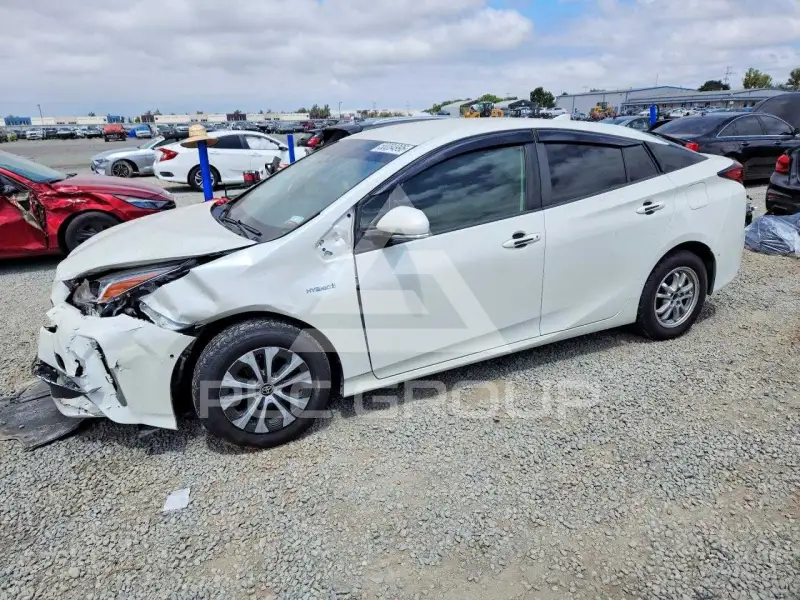 2019 Toyota PRIUS фото