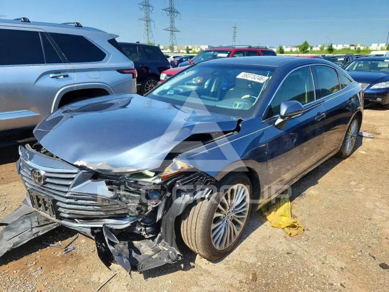 2019 Toyota AVALON фото