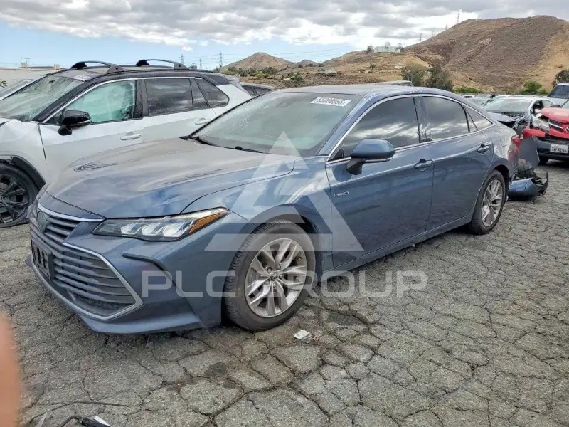 2019 Toyota AVALON photo