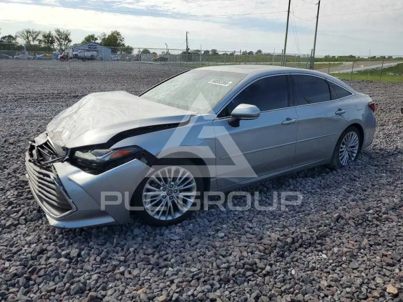 2019 Toyota AVALON фото