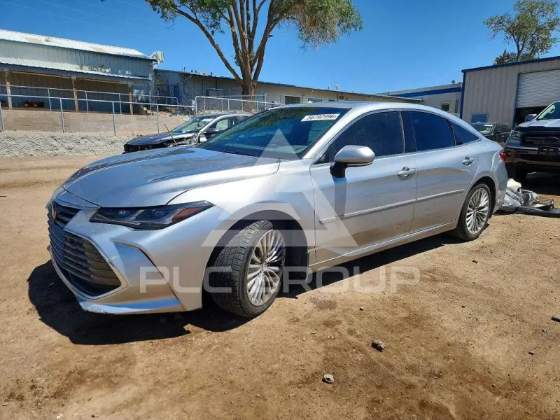 2019 Toyota AVALON фото