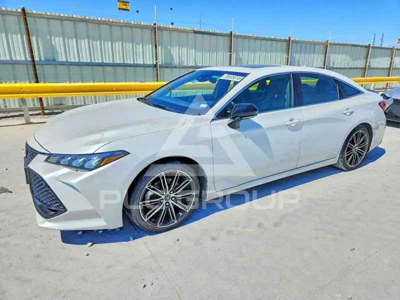 2019 Toyota AVALON фото