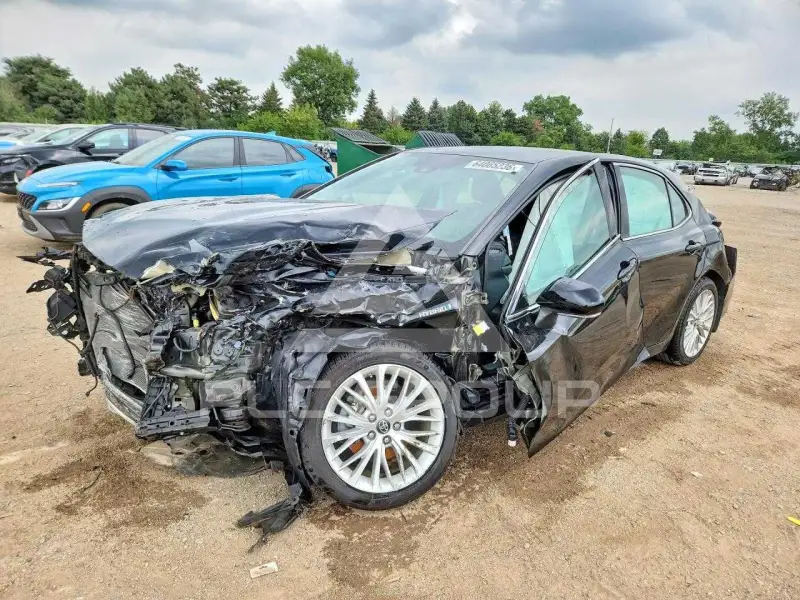 2019 Toyota CAMRY фото