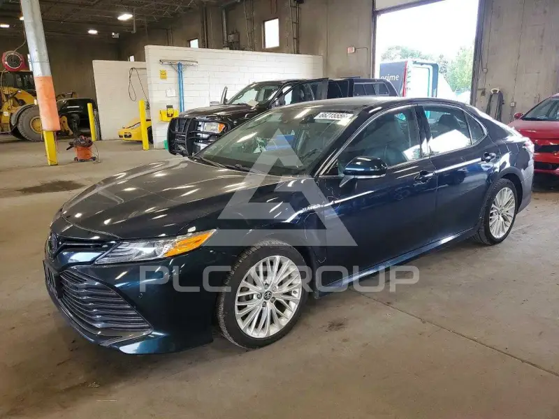 2019 Toyota CAMRY фото