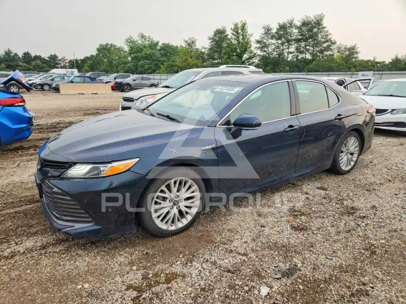 2019 Toyota CAMRY фото