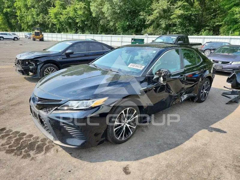 2019 Toyota CAMRY фото