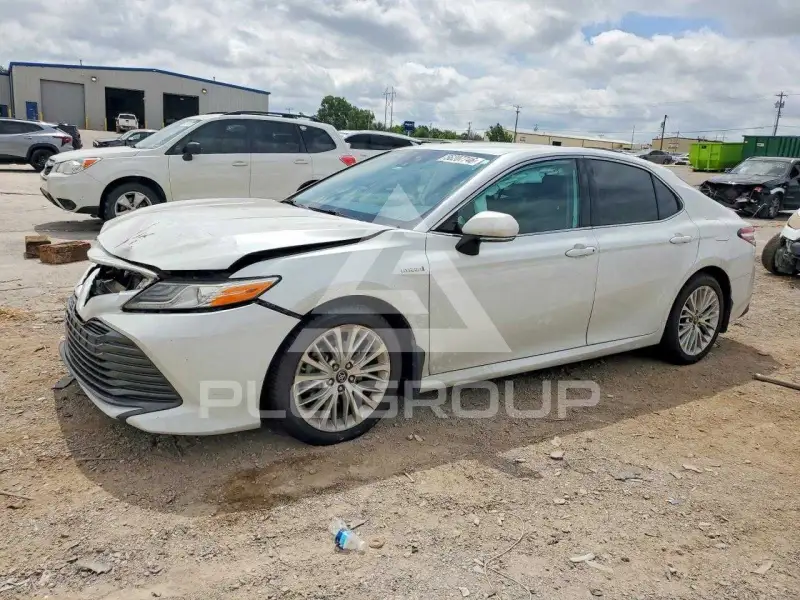 2019 Toyota CAMRY фото