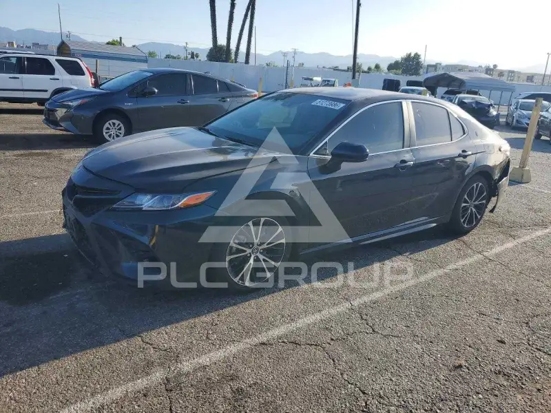 2019 Toyota CAMRY фото