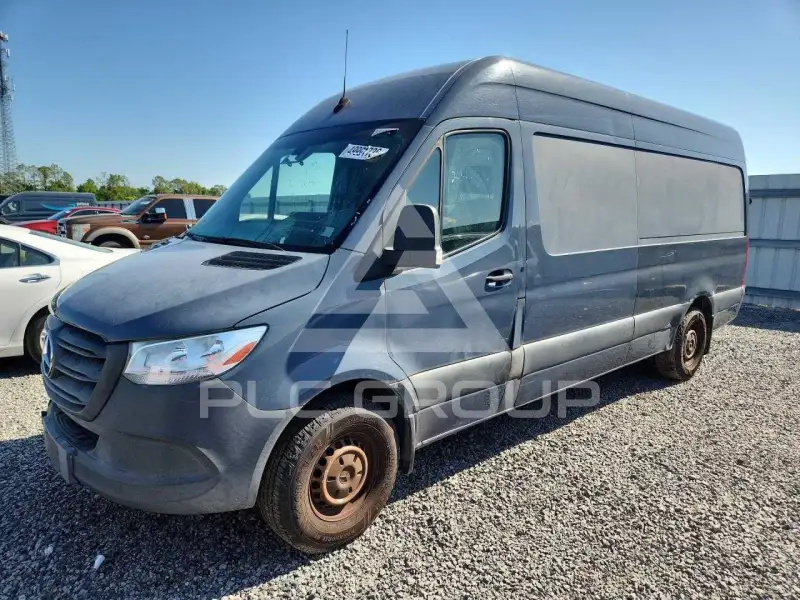 2019 Mercedes Benz Sprinter photo
