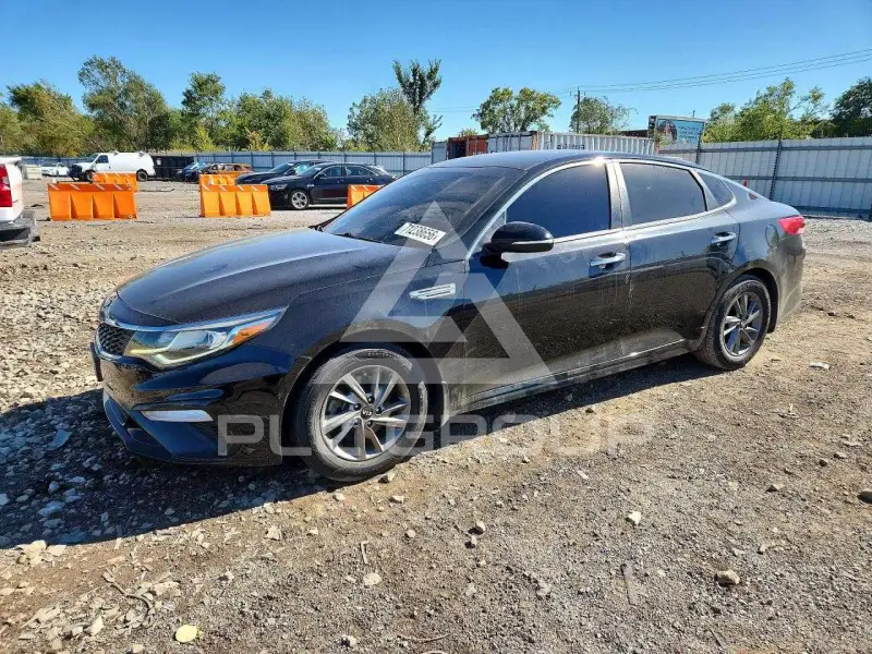 2019 KIA Optima photo