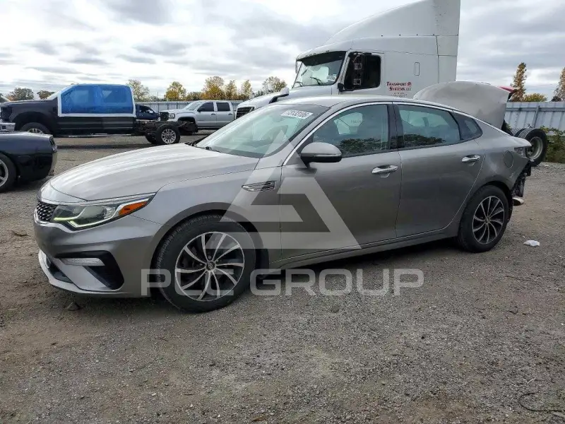 2019 KIA Optima photo