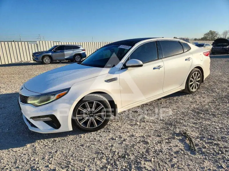2019 KIA Optima photo