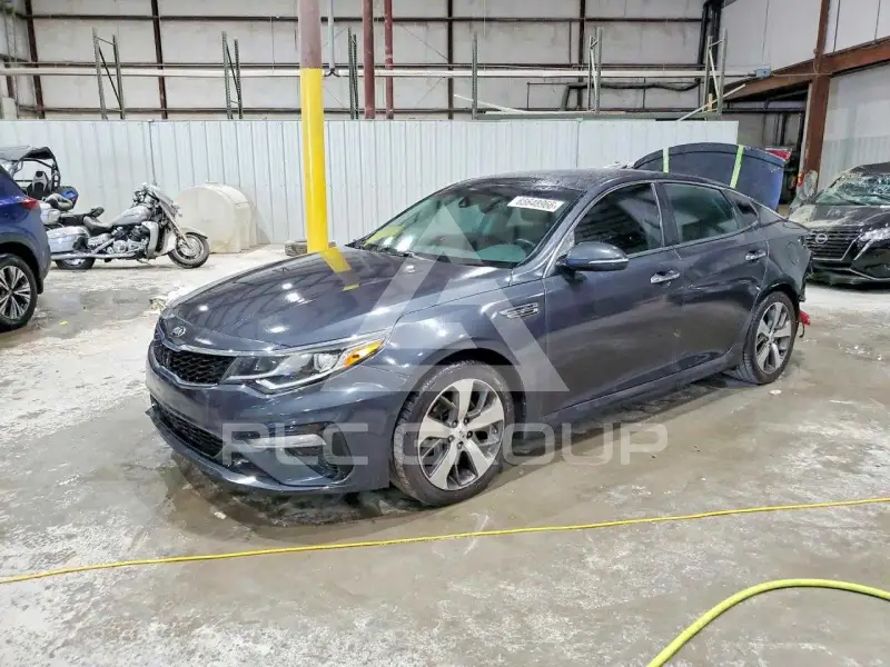 2019 KIA Optima photo