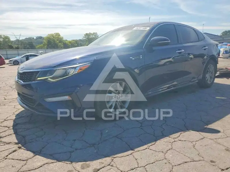 2019 KIA Optima photo