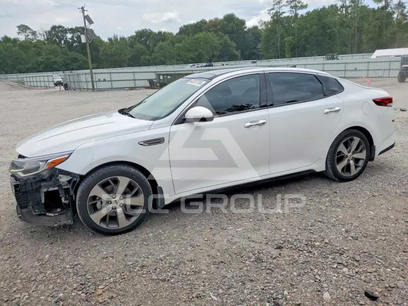 2019 KIA Optima photo