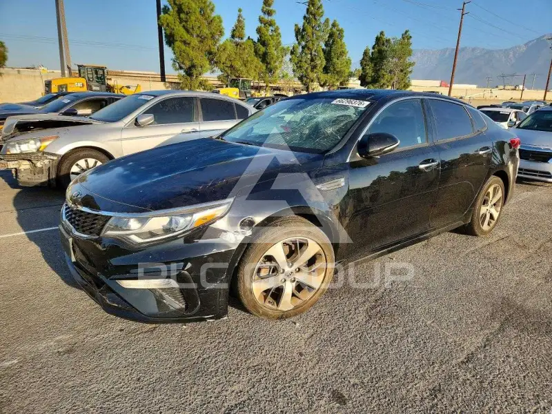 2019 KIA Optima фото
