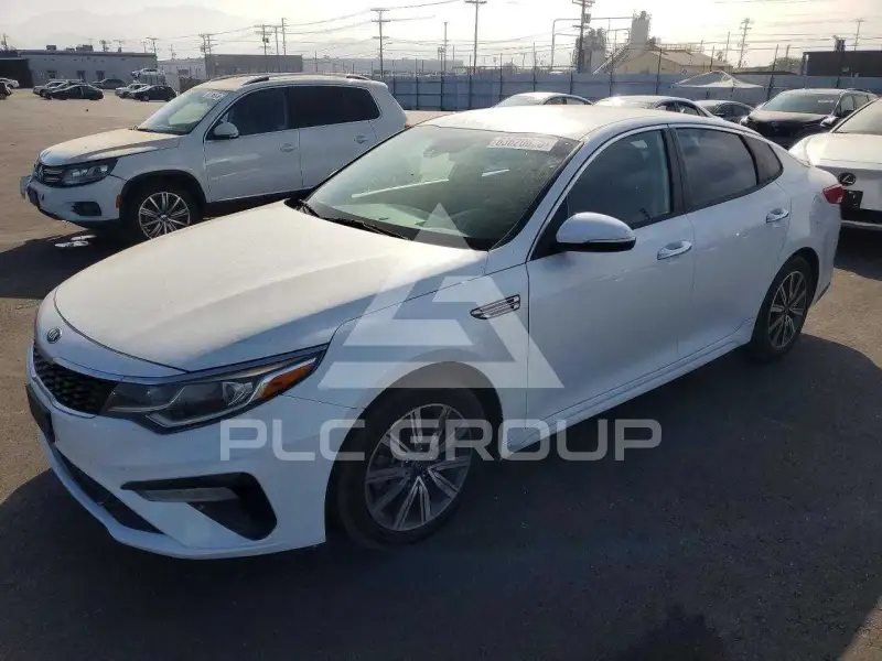 2019 KIA Optima photo