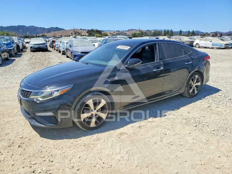 2019 KIA Optima photo