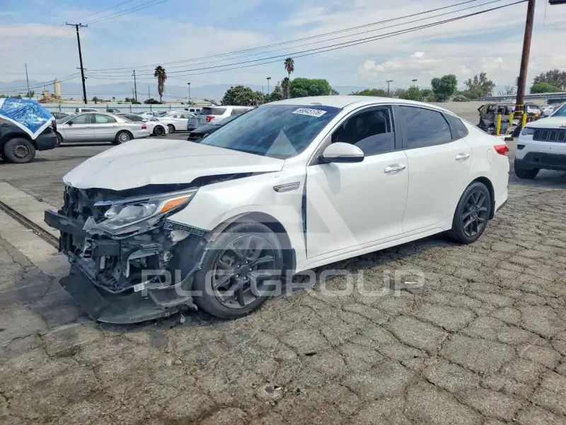 2019 KIA Optima photo