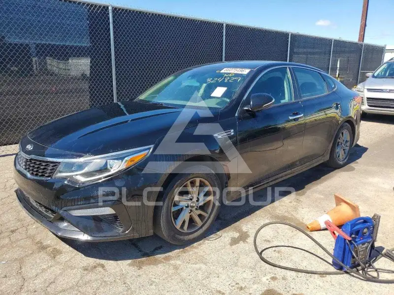 2019 KIA Optima photo