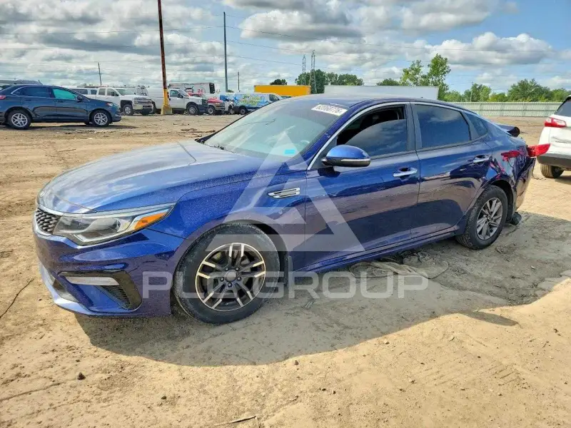 2019 KIA Optima photo