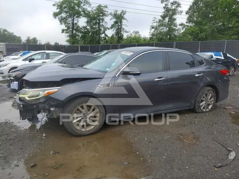 2019 KIA Optima photo