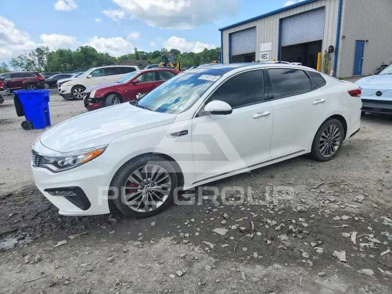 2019 KIA Optima фото