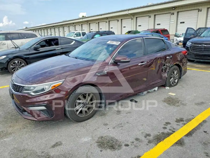 2019 KIA Optima photo