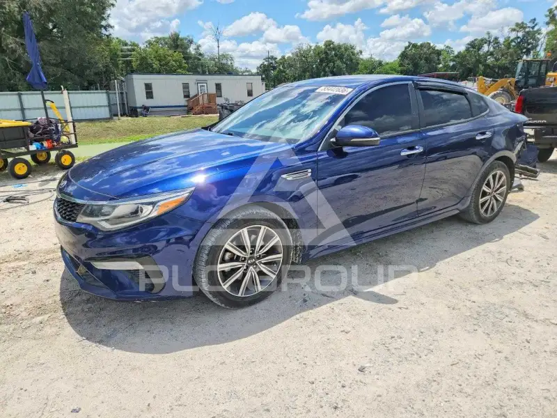 2019 KIA Optima photo
