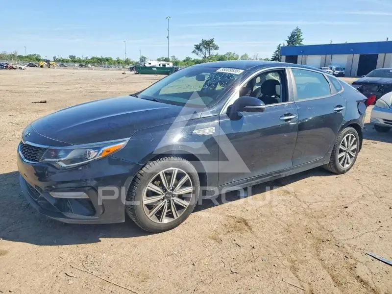 2019 KIA Optima photo