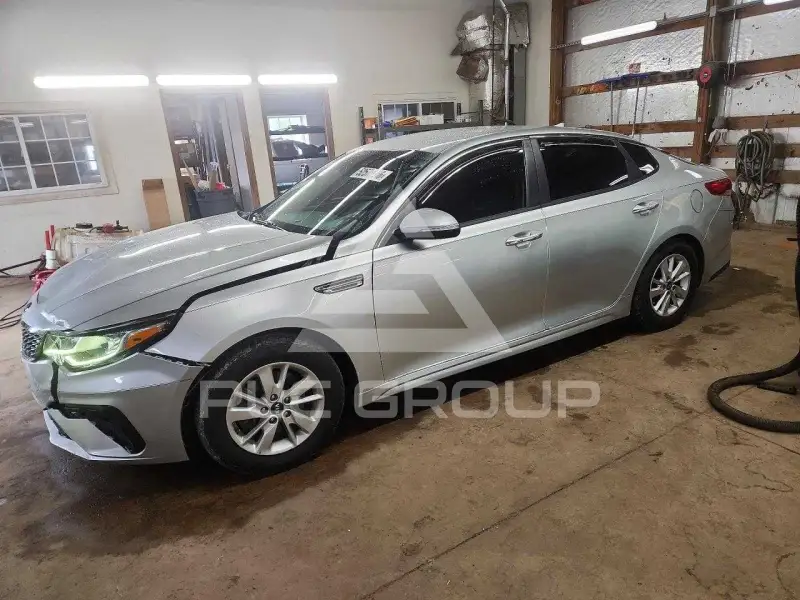 2019 KIA Optima photo