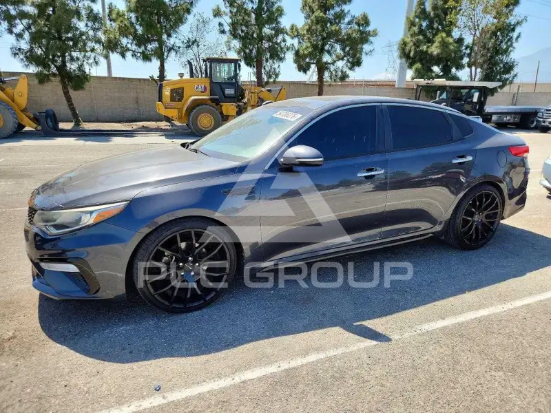 2019 KIA Optima фото