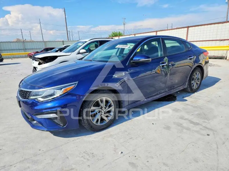 2019 KIA Optima photo