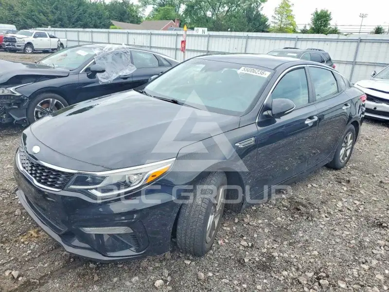 2019 KIA Optima photo