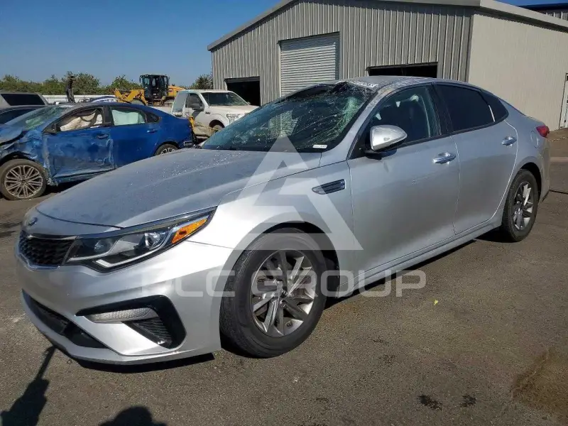 2019 KIA Optima фото