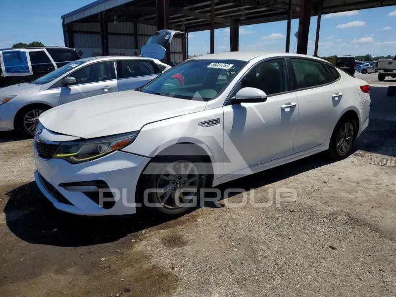 2019 KIA Optima photo