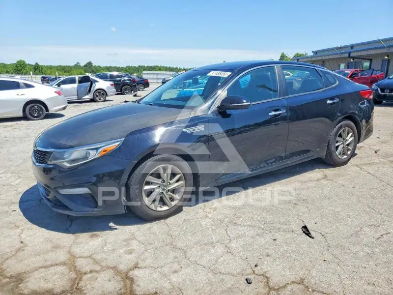 2019 KIA Optima photo