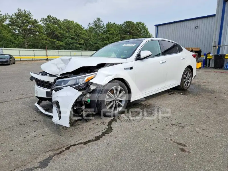 2019 KIA Optima photo