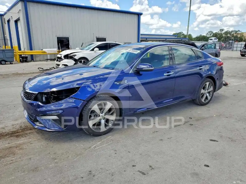 2019 KIA Optima фото