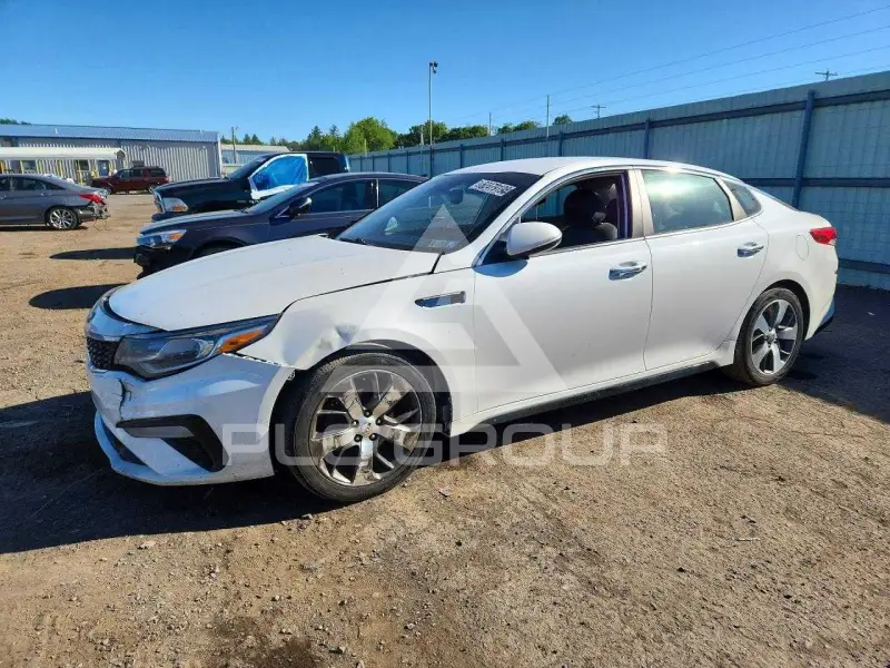 2019 KIA Optima фото